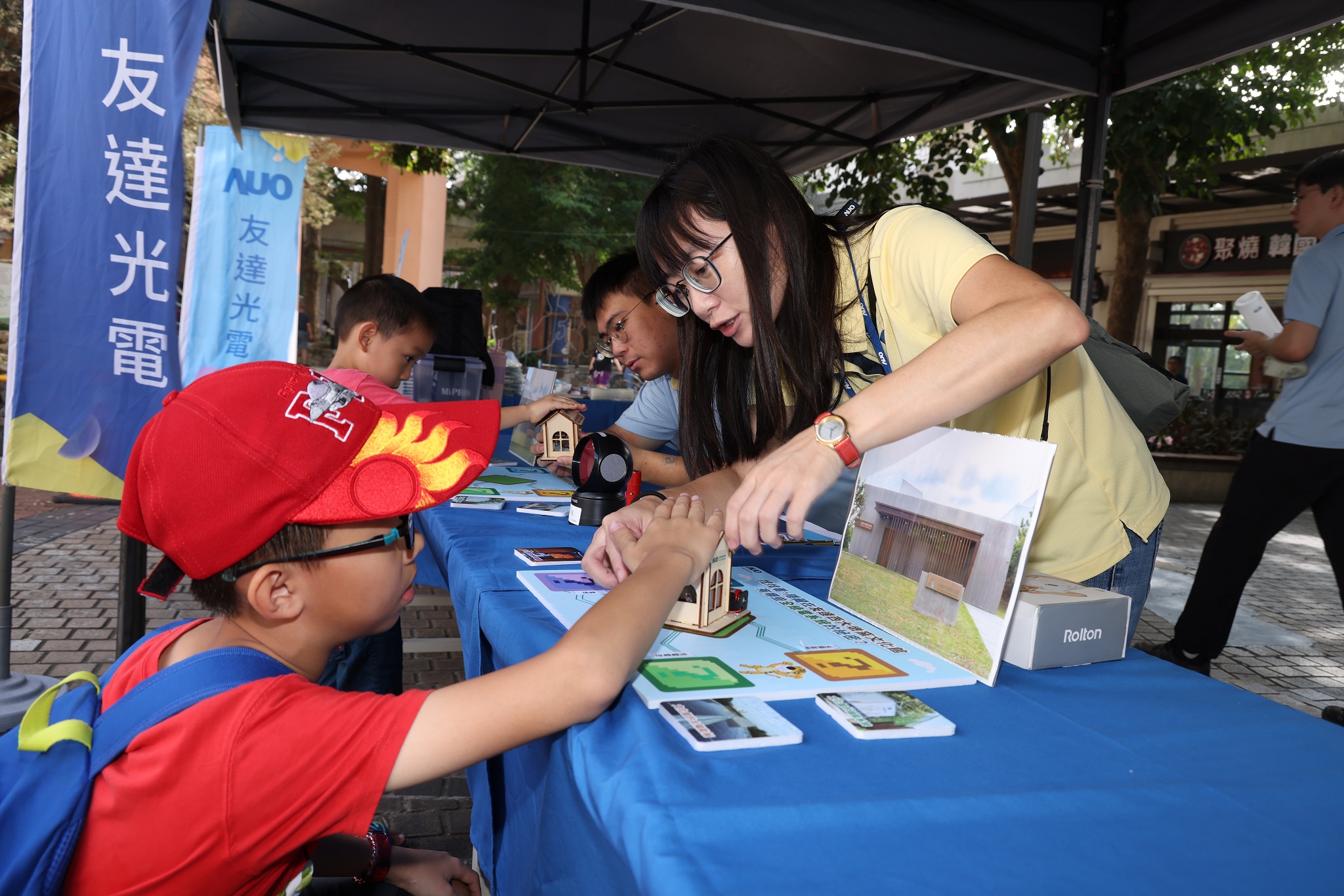 ���_Ͷ�����m(x��)���B(y��ng)�������꣬�������ĭh(hu��n)��������������У�@����ʽ��ӬF(xi��n)��������ⷰ����U����NGO�������T�c����朣��S�T�ɹ��@����������I�䪄��